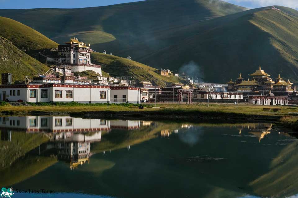 Serhsul Monastery on Xining to Shangri-la tour
