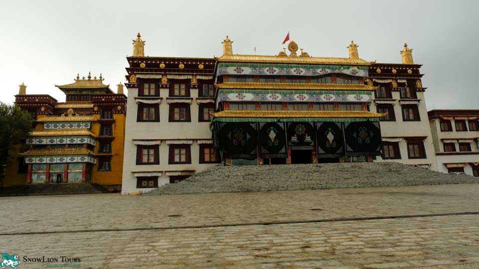 Lithang Monastery - Xinign to Shanghai-la Tour