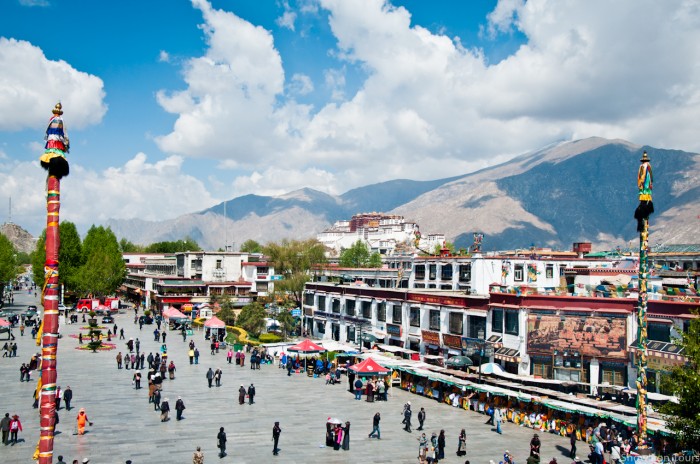 Barkhor street in Lhasa