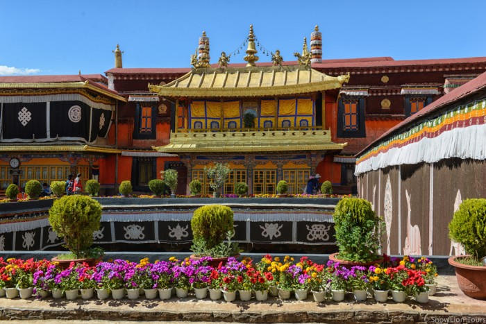 Lhasa to Shigatse Tour | Lhasa to Namtso Lake Tour | SnowLion Tours