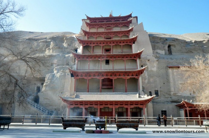 Mogao caves in Dunhuang tour
