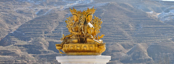 Rebkong Tara Statue