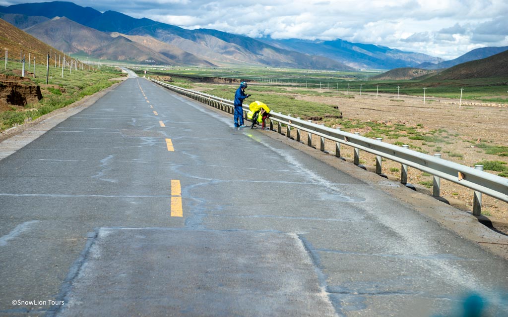 Road to Mount Kailash in Tibet. 