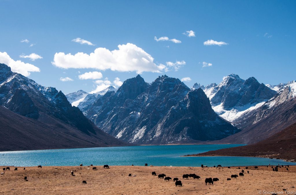 Mountains in Tibet, Travel to Tibet, Travel to Kham Tibet