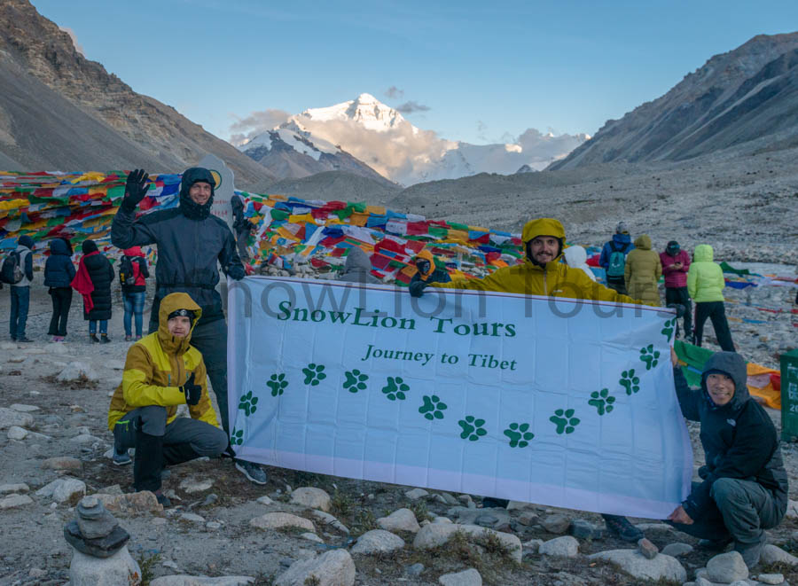 Everest Base Camp Tour, Rongbuk to Everest Base Camp