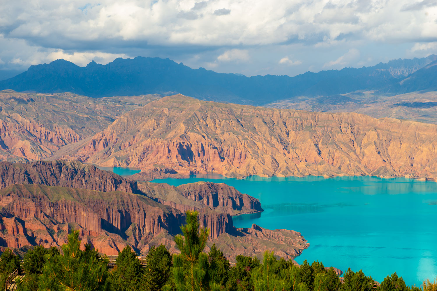 Qinghai Tour and Amdo Travel guide 