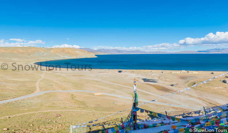 Lake Manasarovar in Tibet 
