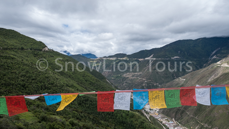 Dechen Kawa karpo Trek