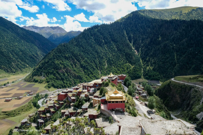 Kham Tours