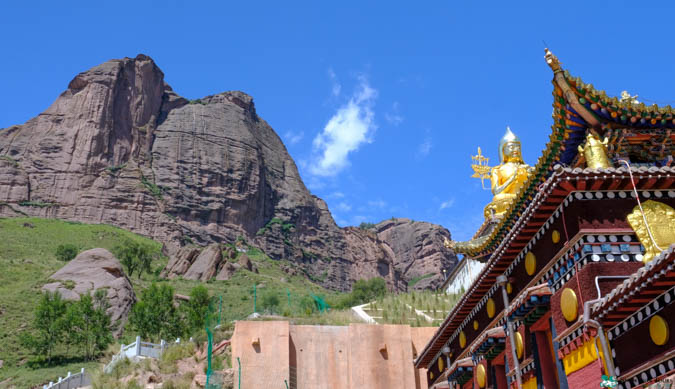 Ragya Monastery in Golog