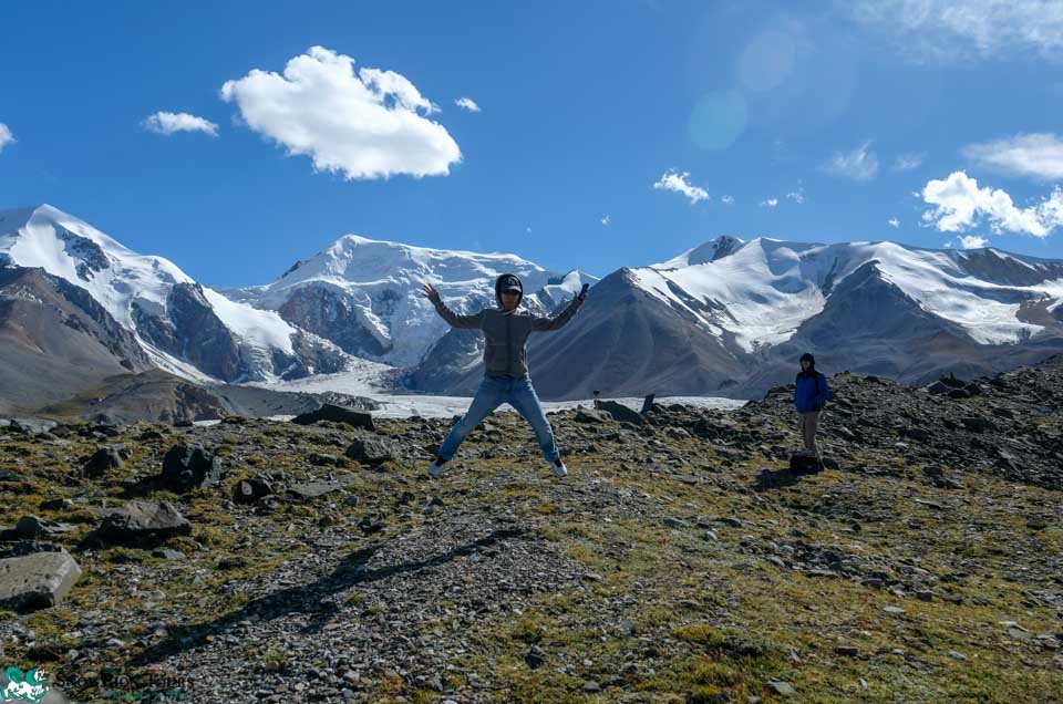 Mount Amnye Machen - Xining to Shangri-la Kham Tibet tour